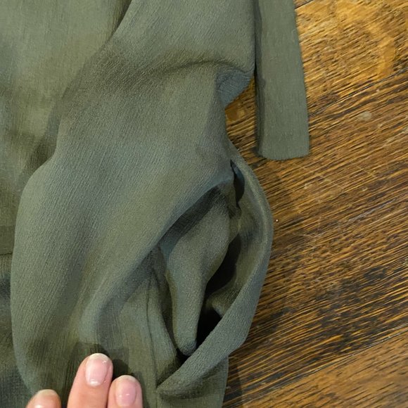 Green Dress - Picture 7 of 10